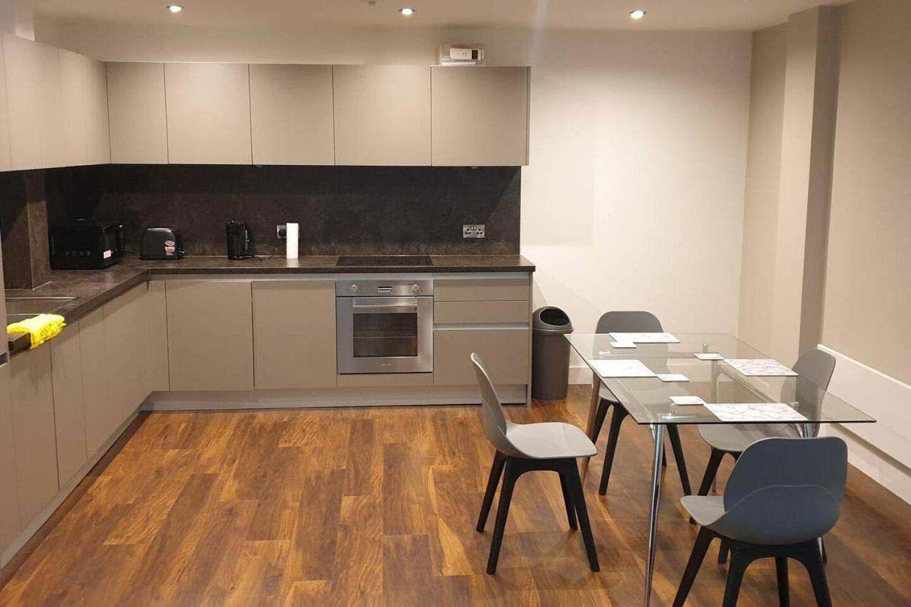 Stunning 2-Bed Apartment In Manchester City Centre Extérieur photo